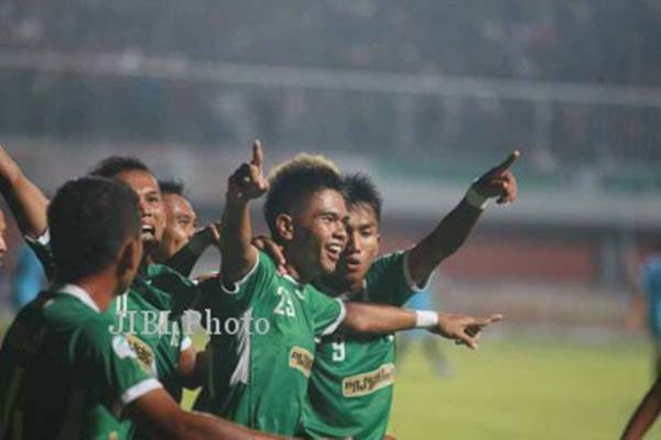 latihan perdana PSS