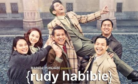 film Ainun Habibie 3