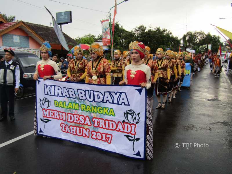 kesenian dan tradisi desa