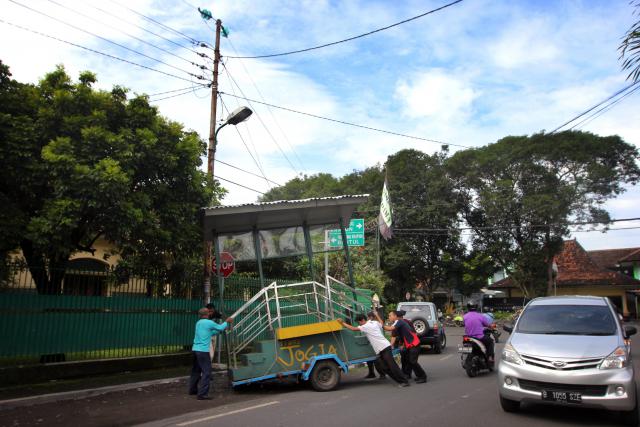 halte baru trans jogja