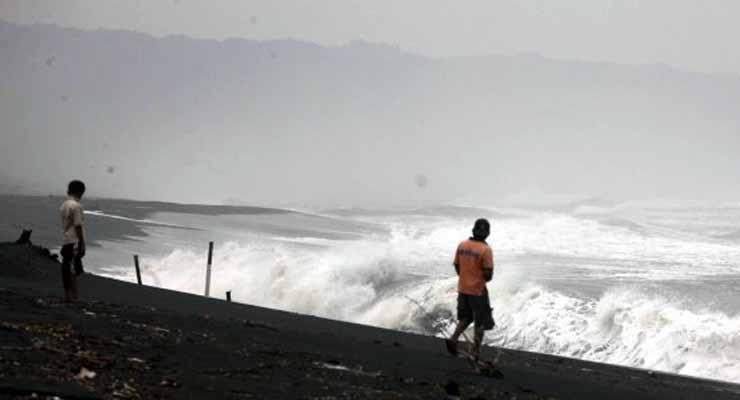 gelombang laut selatan