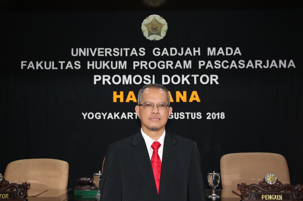 Direktur Utama Sinarmas Raih Doktor di UGM