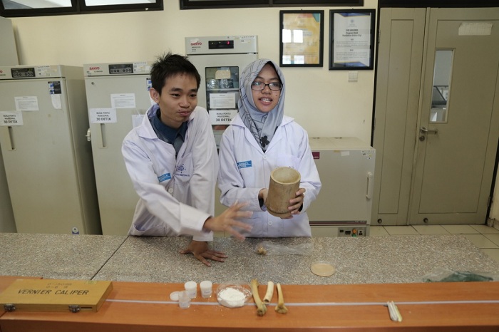 material pengisi tulang rusak