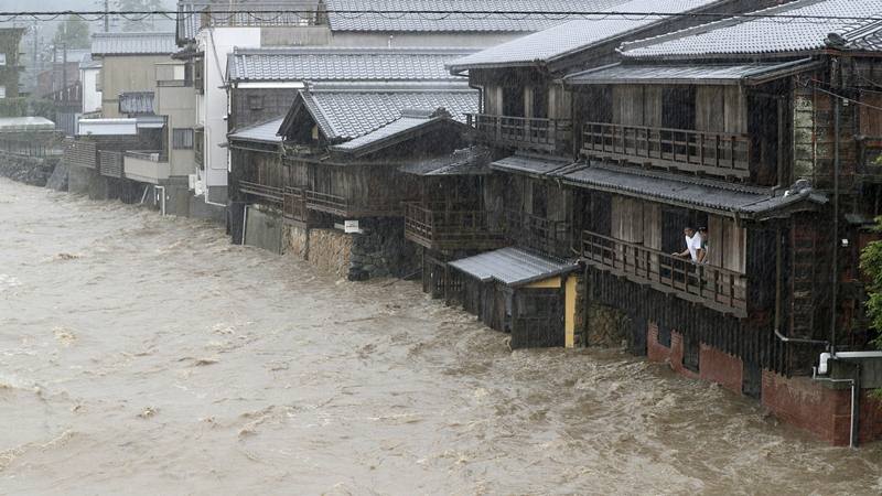 Dua tuna wisma ditolak saat Badai Hagibis