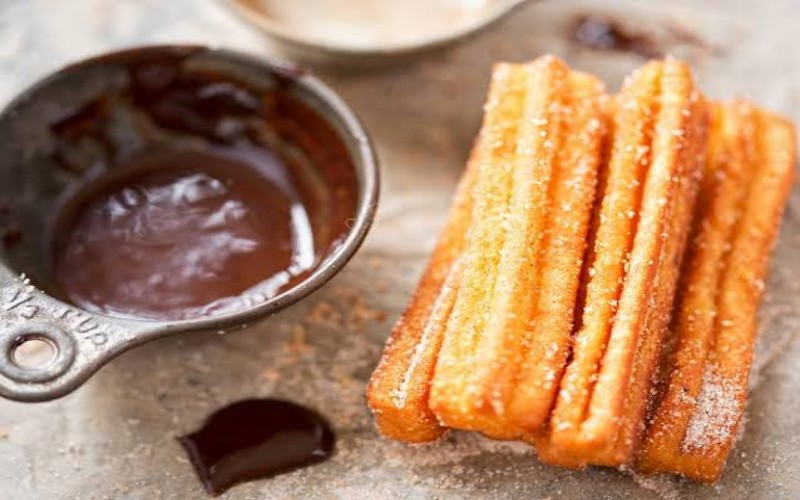 cemilan Spanyol Churros