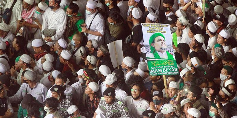 FPI Bentrok Polri