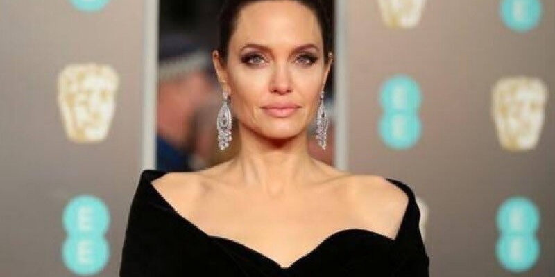 angelina jolie