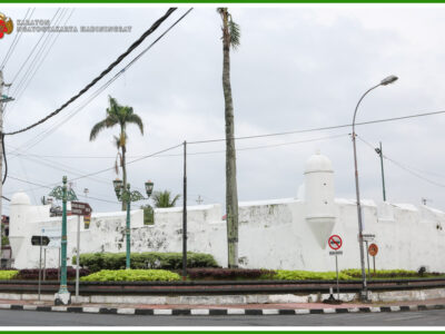 benteng keraton