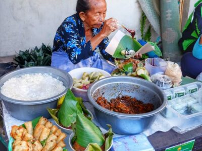 Lupis Mbah Satinem