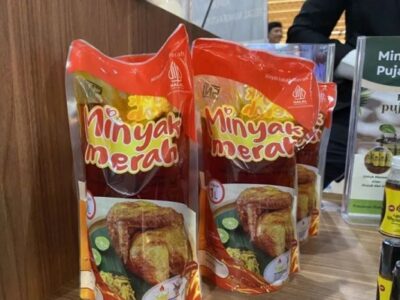 Minyak makan merah Sumatera