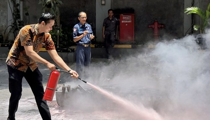 Bantuan Hidup Dasar harper malioboro