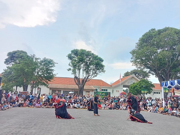 ganti dwaja pakualaman