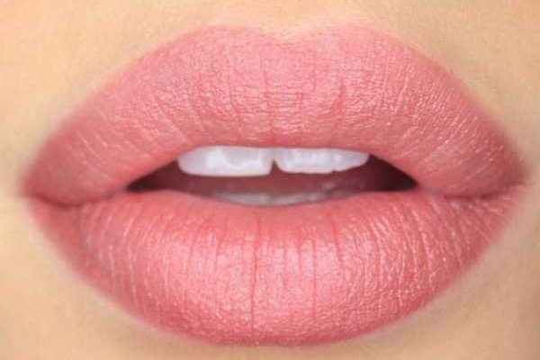 Lipstik Nude