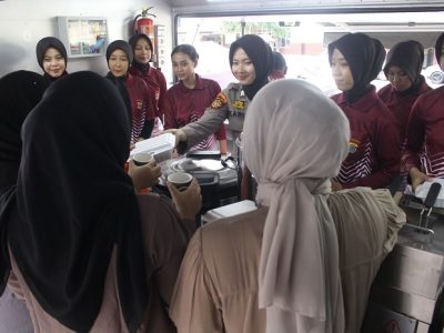 Posko Bantuan Kemanusiaan