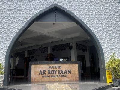 masjid ar royyan wirosaban