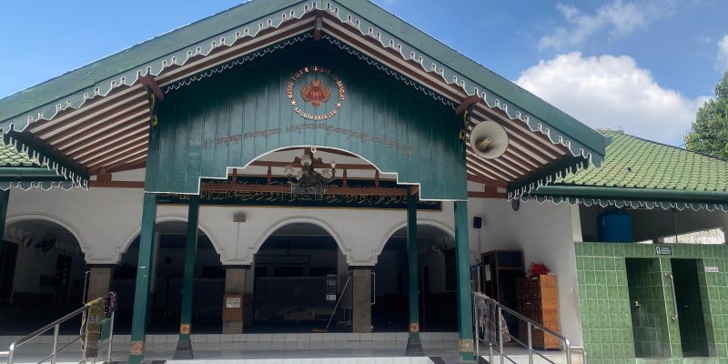 masjid patok negoro ad-darojat