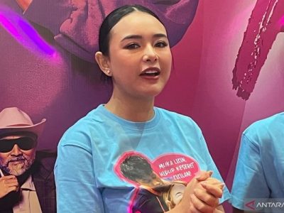 film Check Out Sekarang PAYLATER