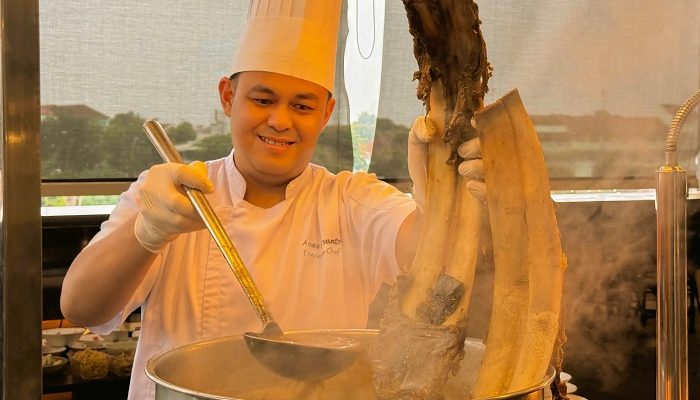 Berbuka Sambil Beramal