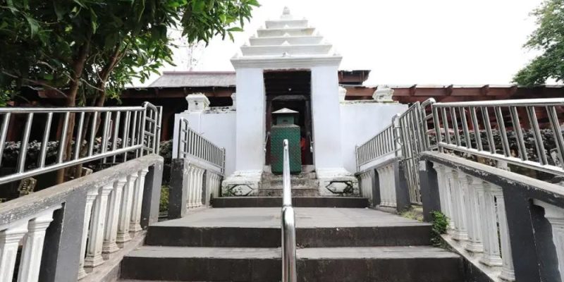 makam para Wali Songo