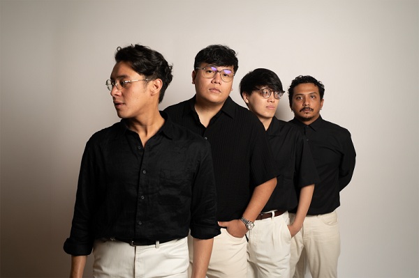 Bulan Bintang, Garis Melintang