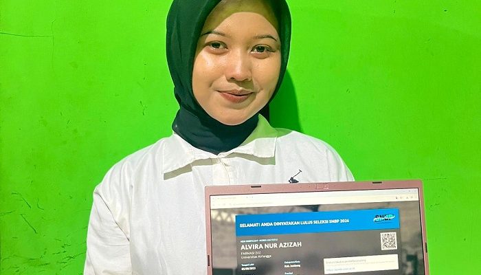 kuliah usia 14 tahun