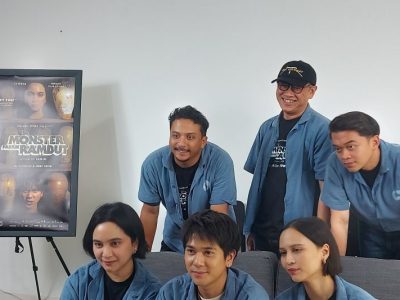 Monster Pabrik Rambut