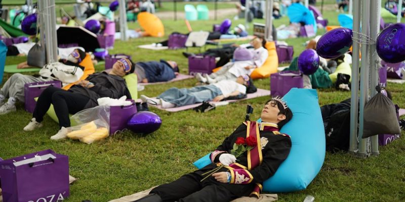 lomba tidur siang Seoul