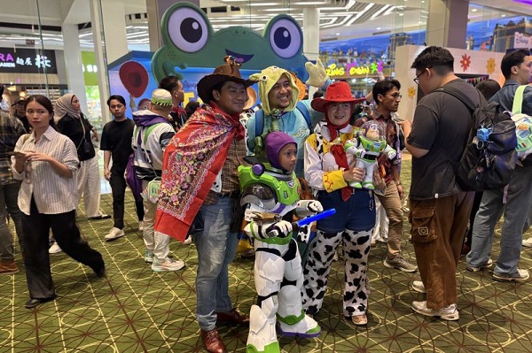 sinopsis Toy Story 5