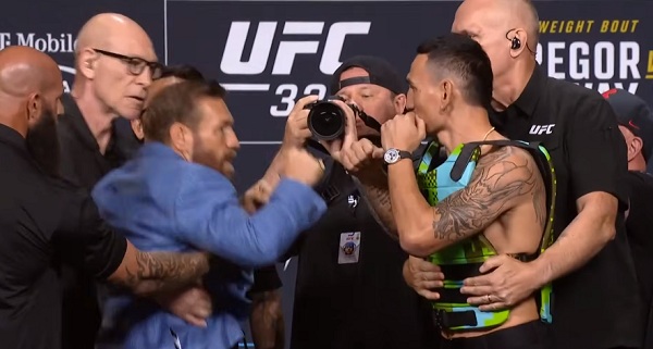 UFC 329 McGregor vs Holloway