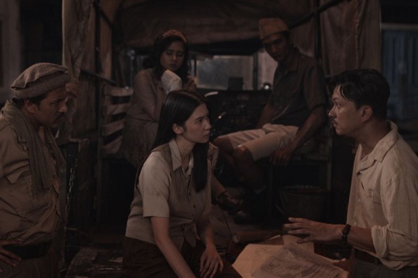 film Merah Sebelum Fajar