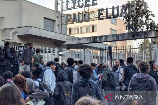 protes pelajar Prancis